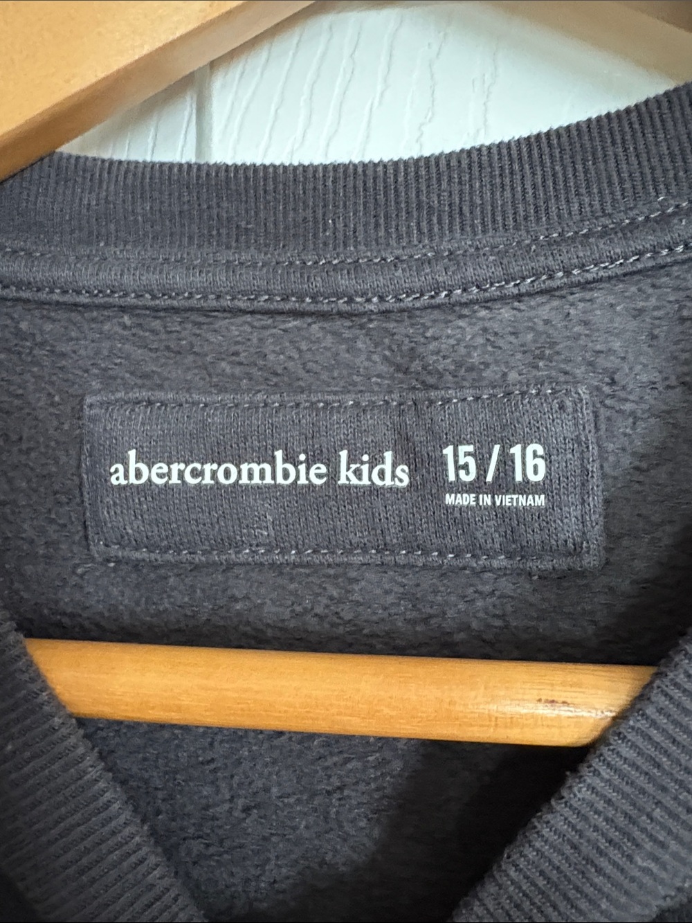 Abercrombie kids Rolling Stones Charcoal Black Crewneck with White Script - Picture 2 of 3